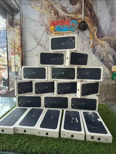 Apple iPhone 13