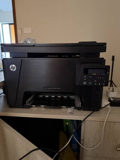 HP Color LaserJet Pro MFP 176n