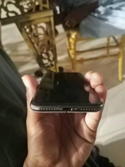 Apple iPhone 8