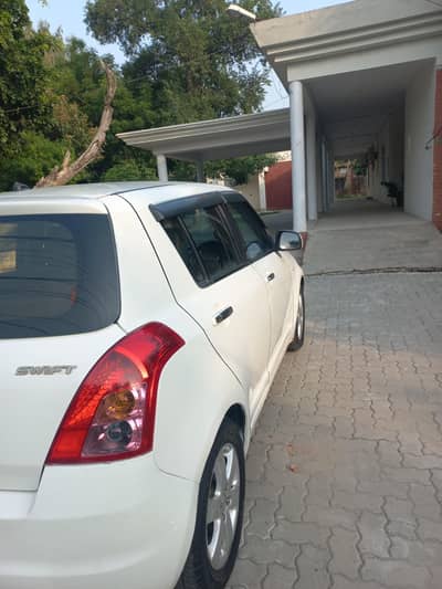 Suzuki swift 2016 Automatic