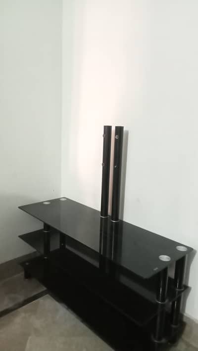 Stylish Black Glass TV Trolley / TV Stand – Excellent Condition