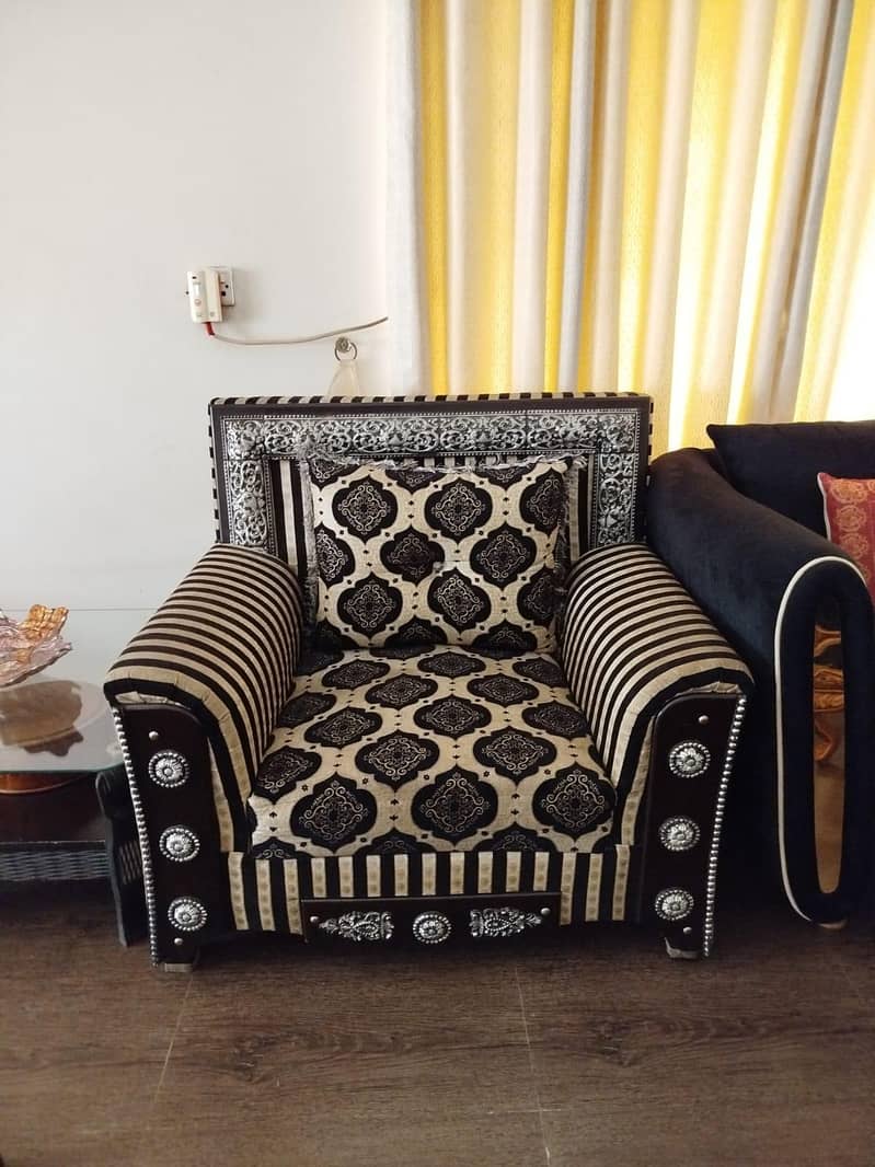 6 seater sofa 1
