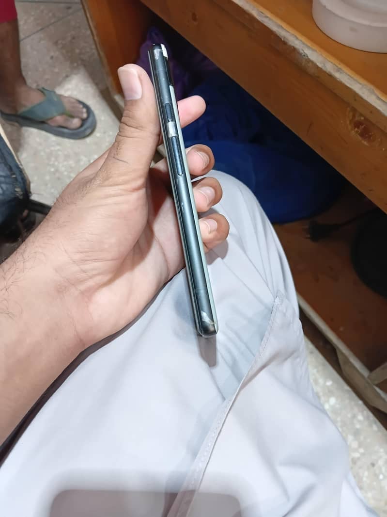 Google Pixel 6a 3