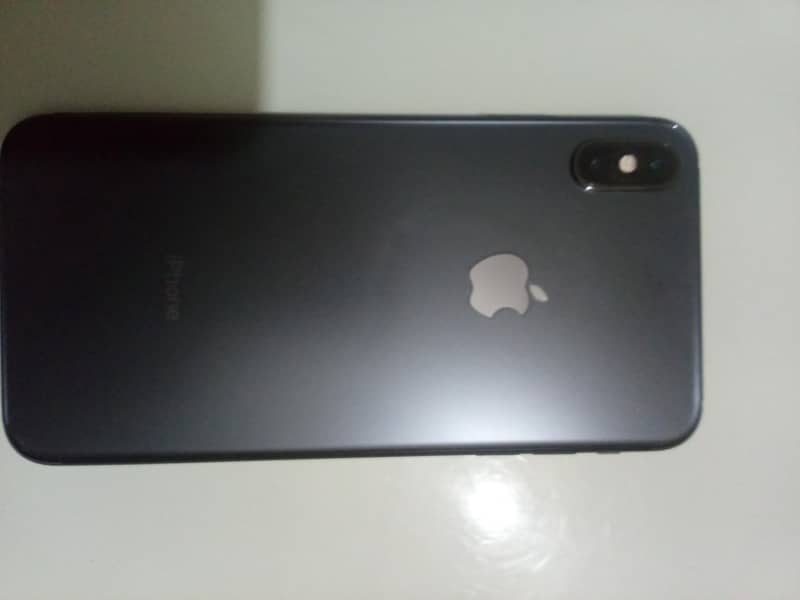 Apple iPhone XS Max 2