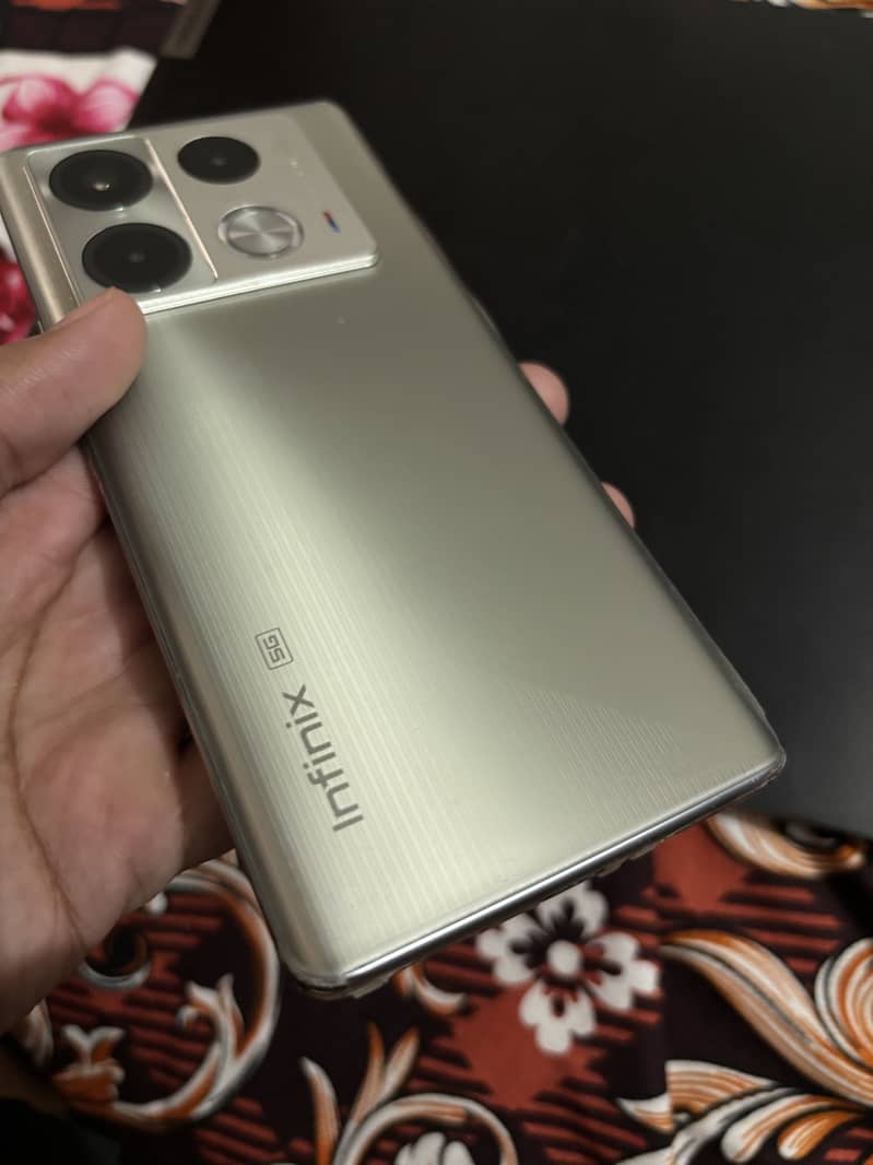 Infinix Note 40 Pro Plus 2