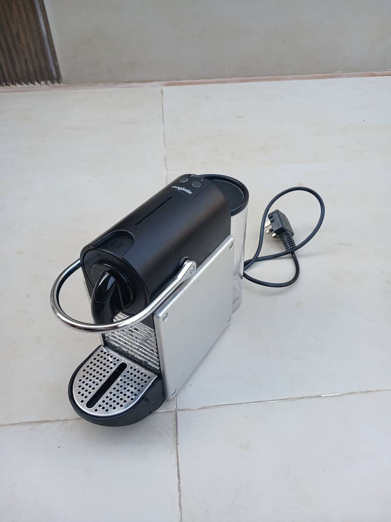 Nespresso Delonghi 6