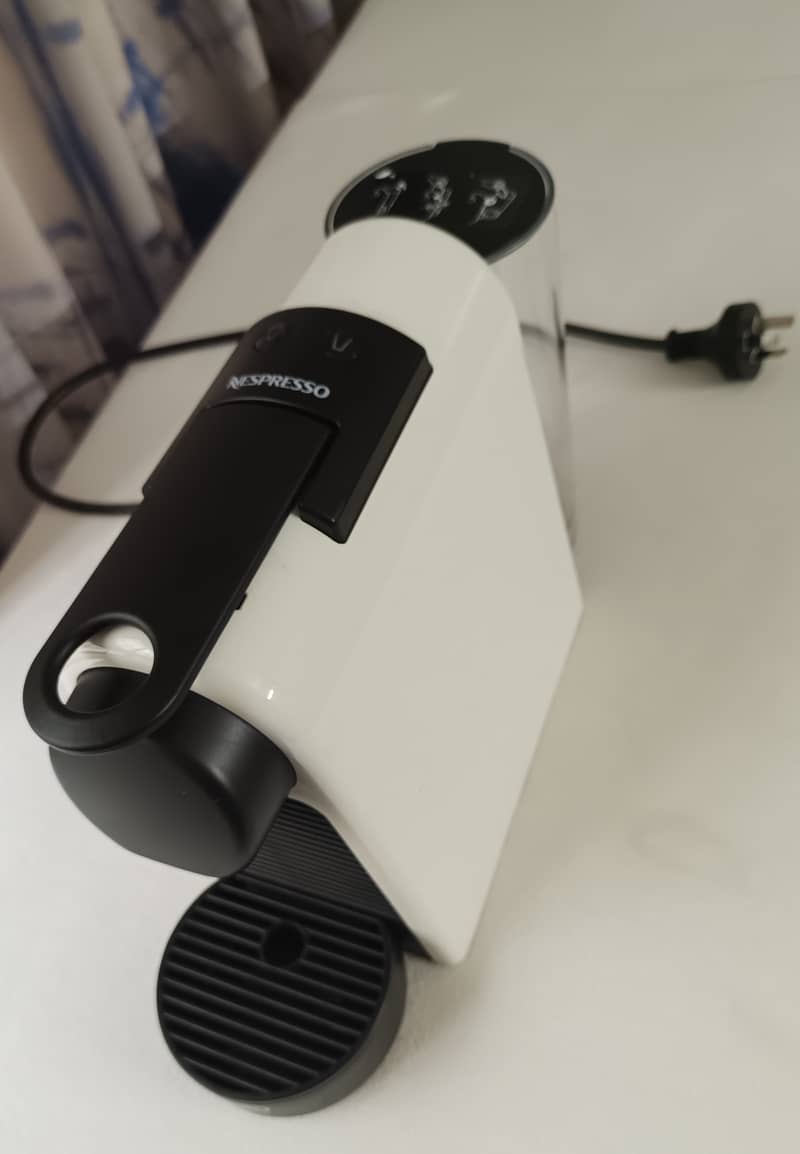 Nespresso Delonghi 18