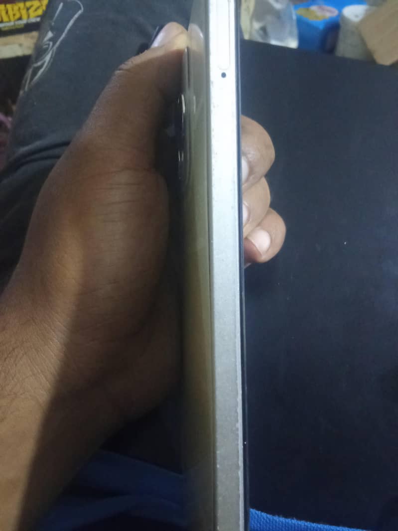 Realme C53 3