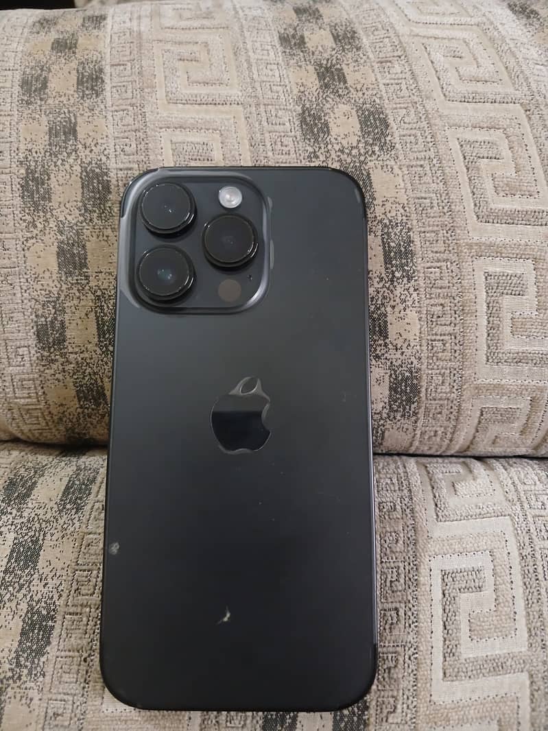 Apple iPhone 14 Pro 0