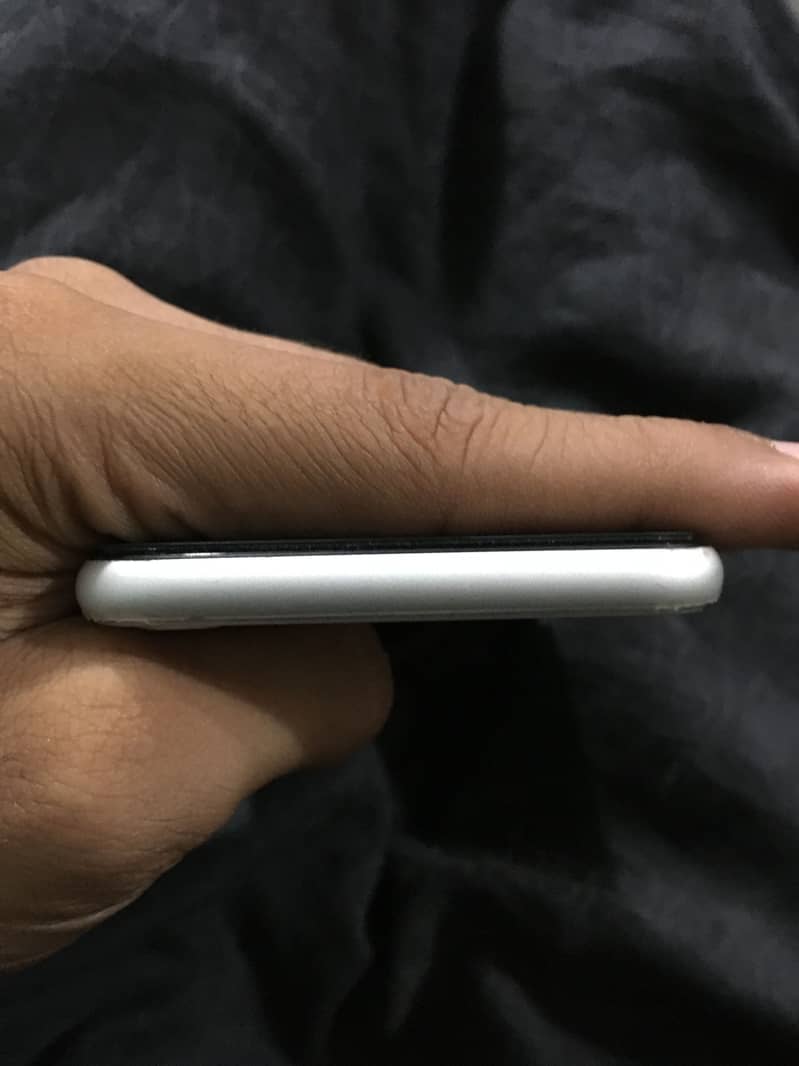 Apple iPhone SE 2