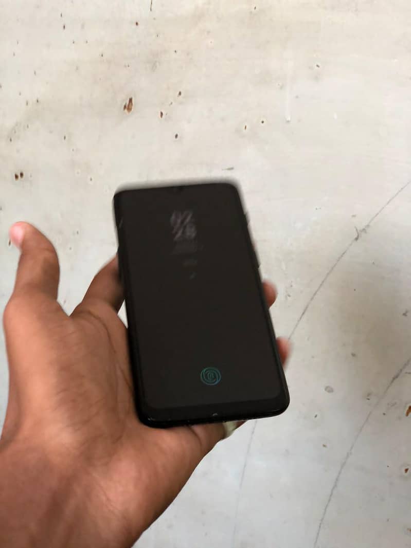 One Plus 6T 1