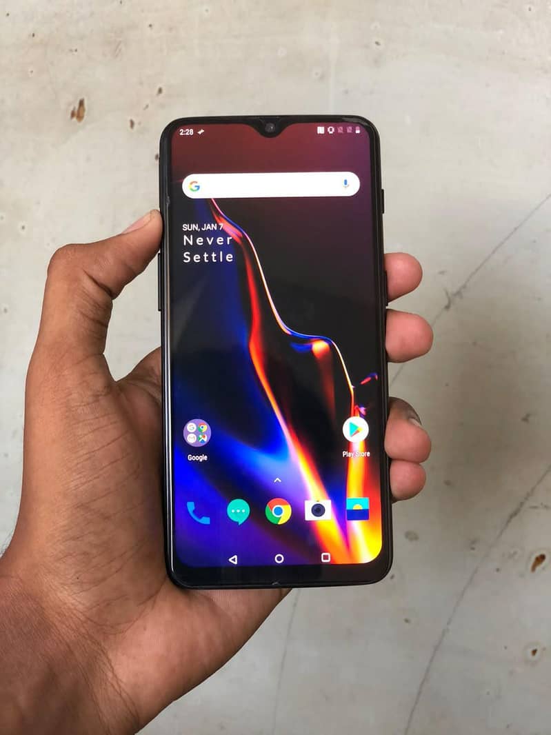 One Plus 6T 5