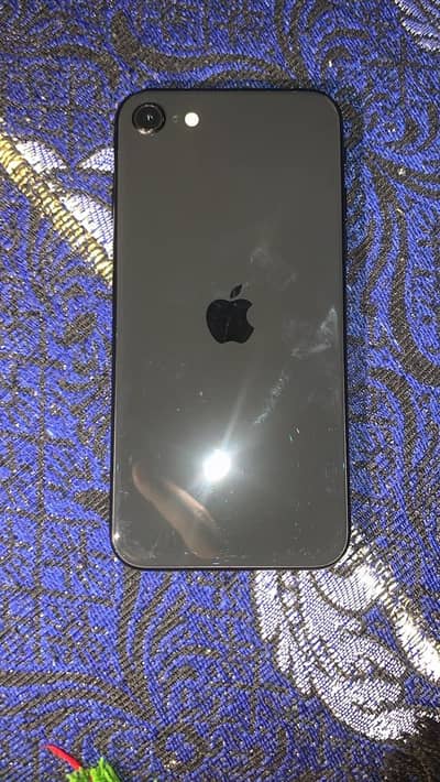 Apple iPhone SE