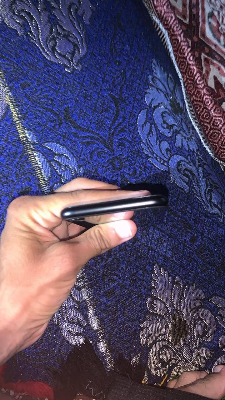 Apple iPhone SE 4