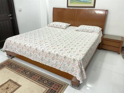 Bed in excellent condition with double mattress