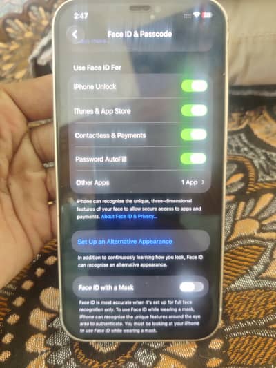 Apple iPhone 12