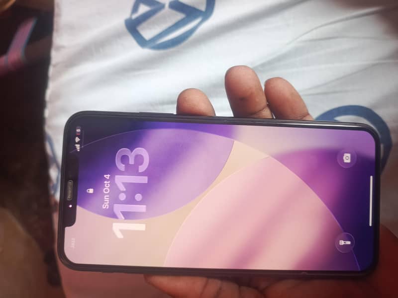 Apple iPhone 11 Pro Max 0
