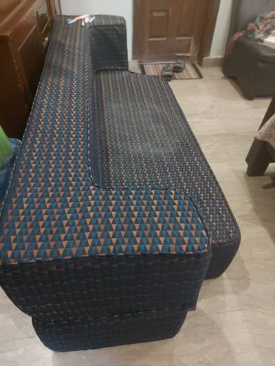 Sofa cumbed for sale
