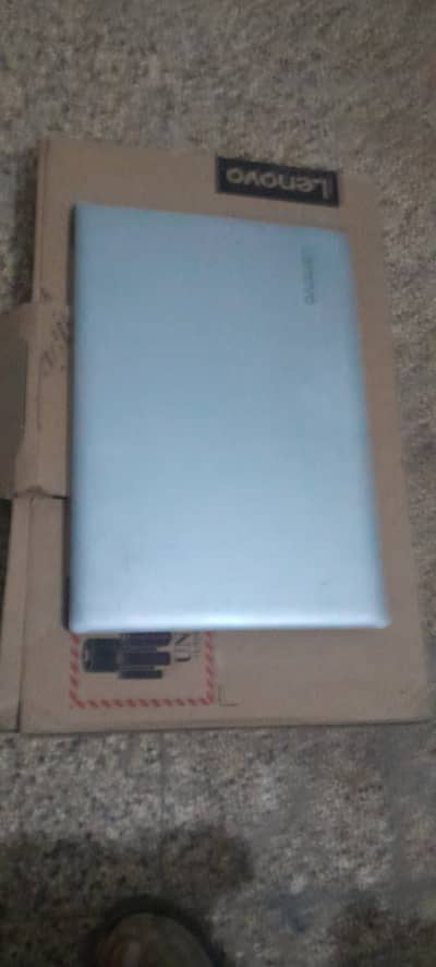 Lenovo Laptop  core i3 ideapaid  7th Generatin