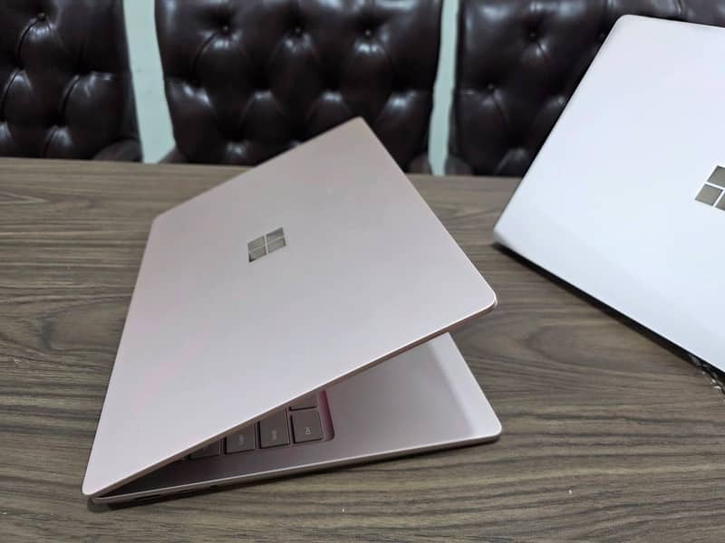 Microsoft Surface Laptop 4 Rose Gold Version 7