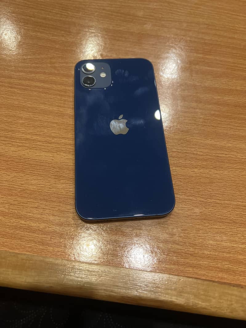Apple iPhone 12 2