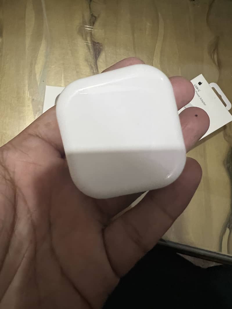 Iphone Adapter 0