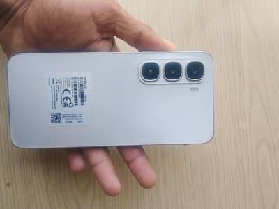 Infinix hot 60i 8/256