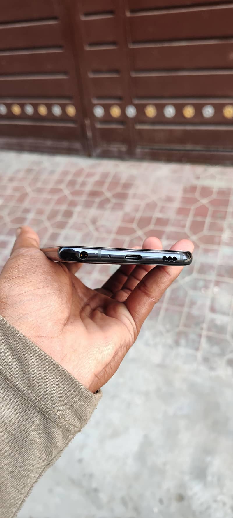 LG G7 ThinQ 1