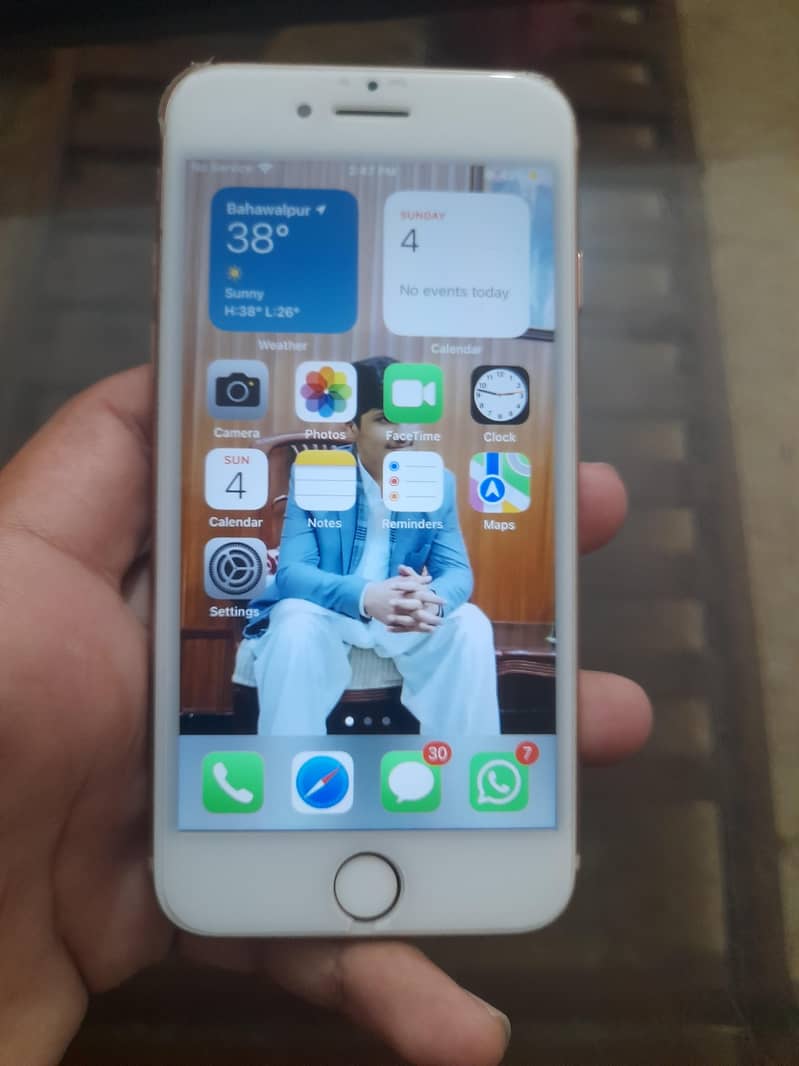Apple iPhone 8 5