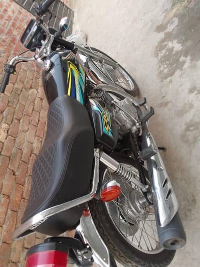 CG125 Black colour