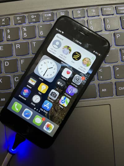 Apple iPhone 8