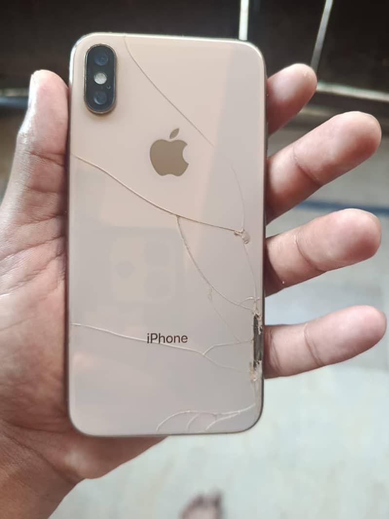 Apple iPhone XS 5
