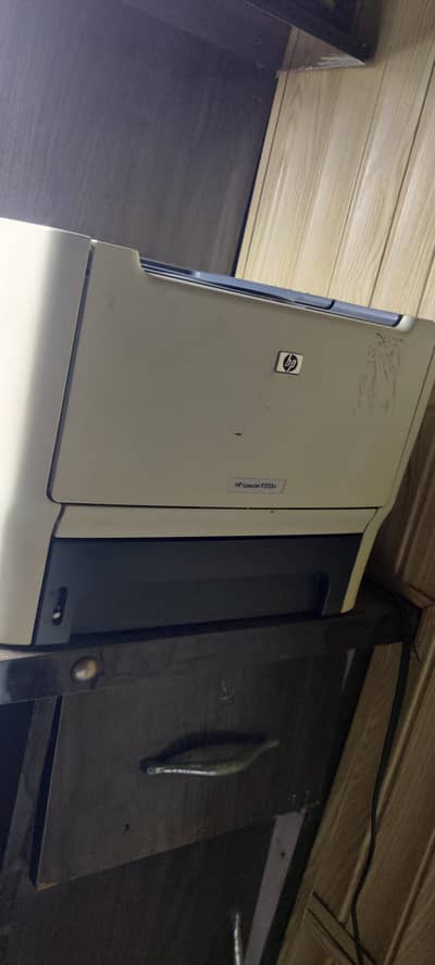 HP LaserJet P2015n