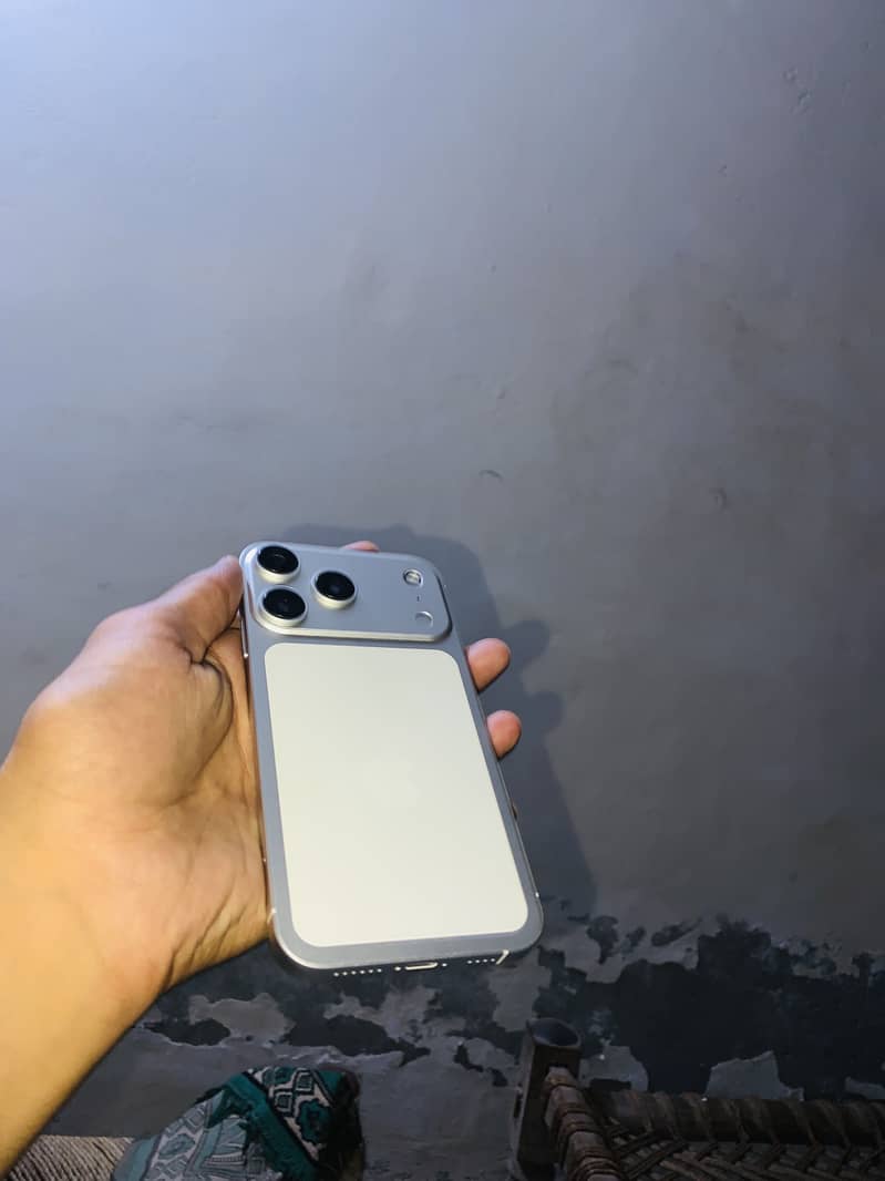 Apple iPhone 11 5