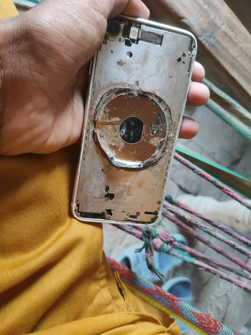 iPhone se 2020 1