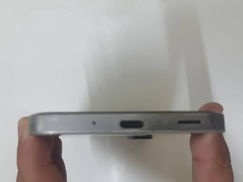Samsung Mobile A17 6