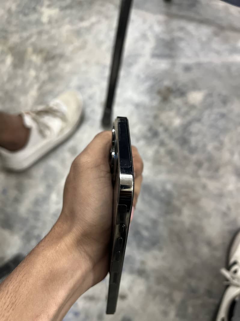 Apple iPhone 12 Pro Max 128 jb 3