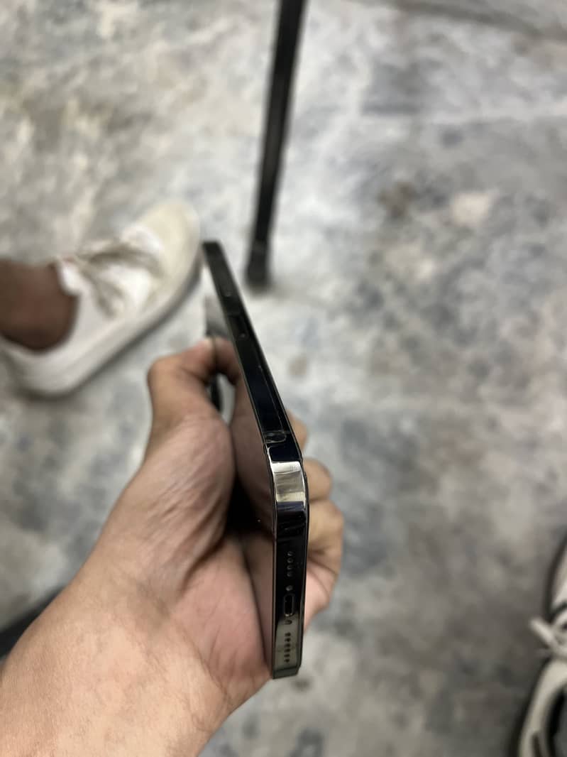 Apple iPhone 12 Pro Max 128 jb 4