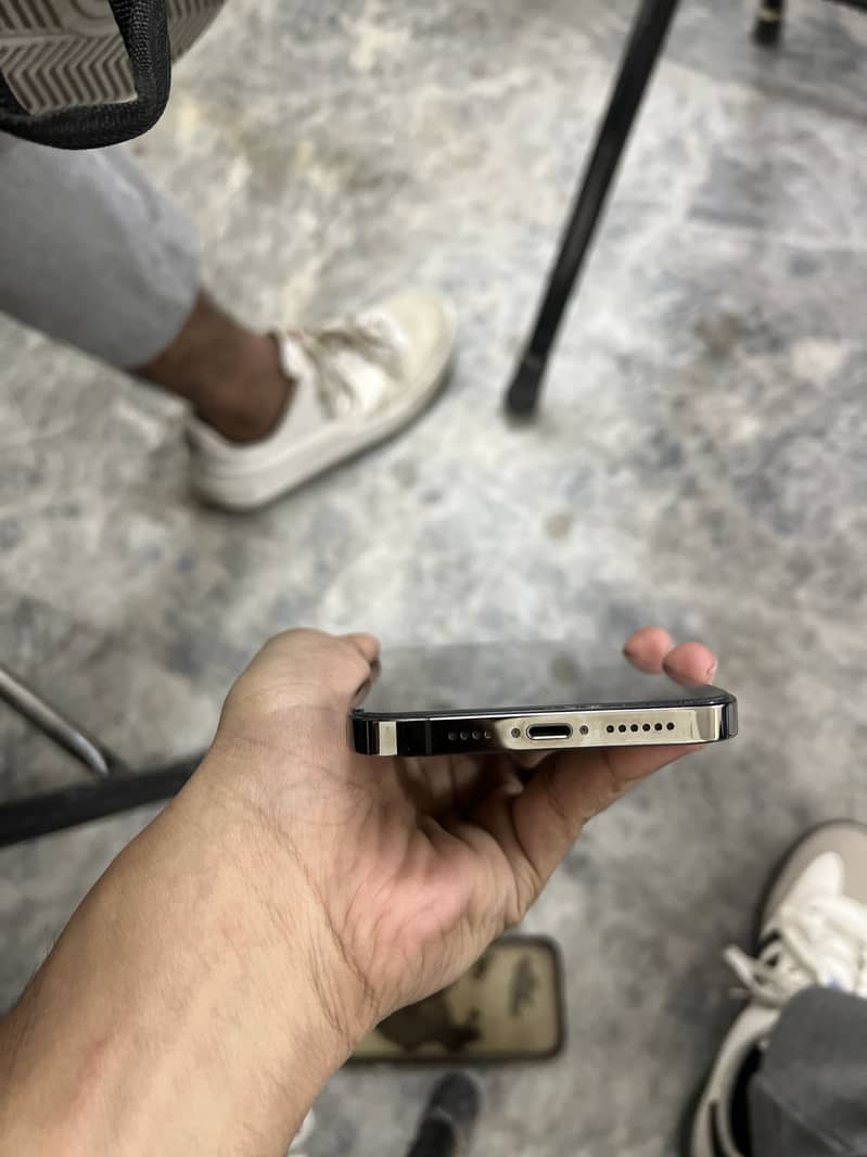 Apple iPhone 12 Pro Max 128 jb 8