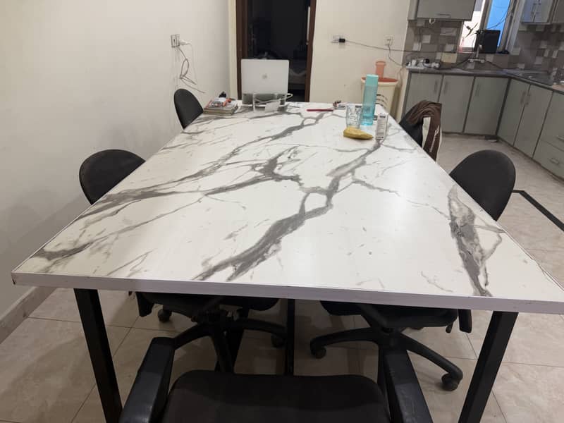 Office Table 0