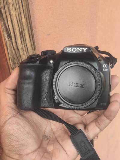 sony alpha a3000 mirrorless dslr camera body only for sale