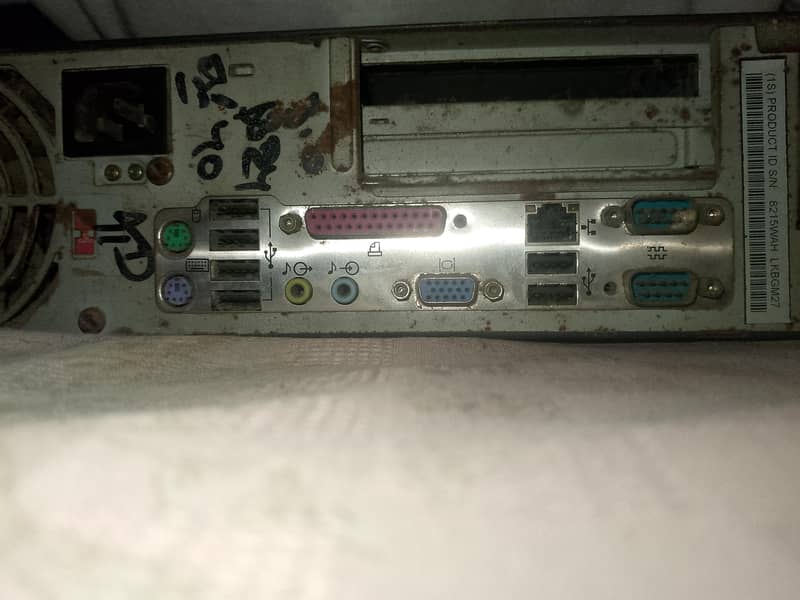 IBM ThinkCentre A51 Desktop Computer 0