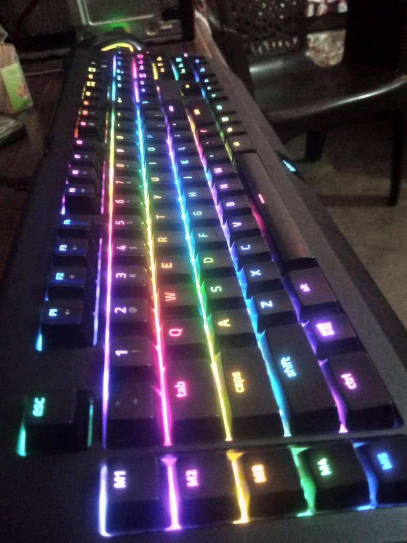 RAZER Blackwindow CHOROMA V2 6