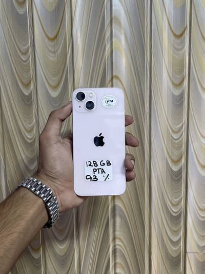 Apple iPhone 13
