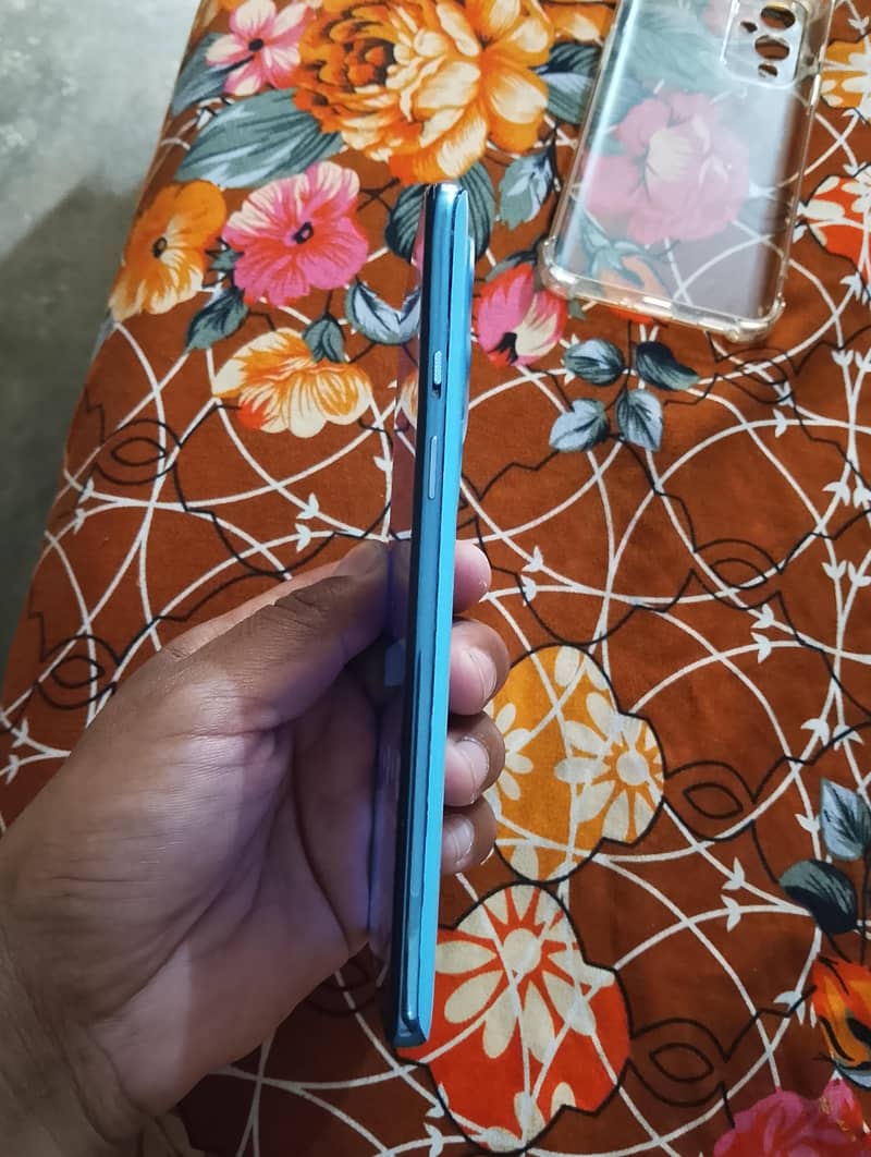 One Plus 9 5G 11