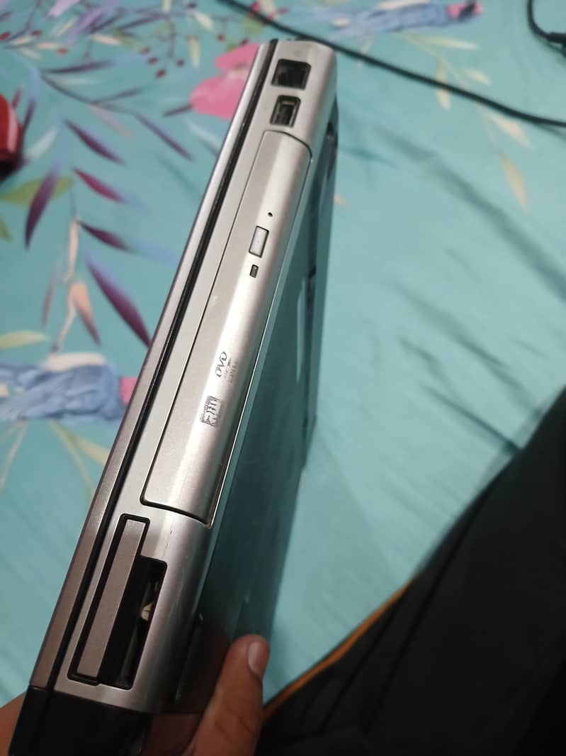 vostro 3400 3