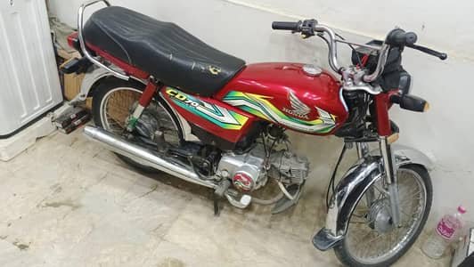 honda 70 2023 10/8 good condition