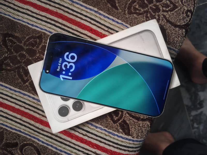 Apple iPhone 17 Pro Max 1