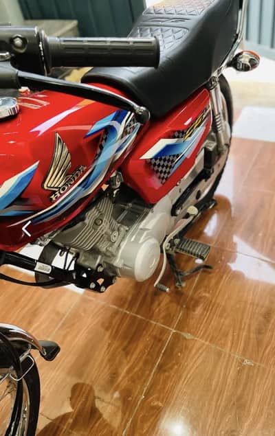 Honda CG 125 2024