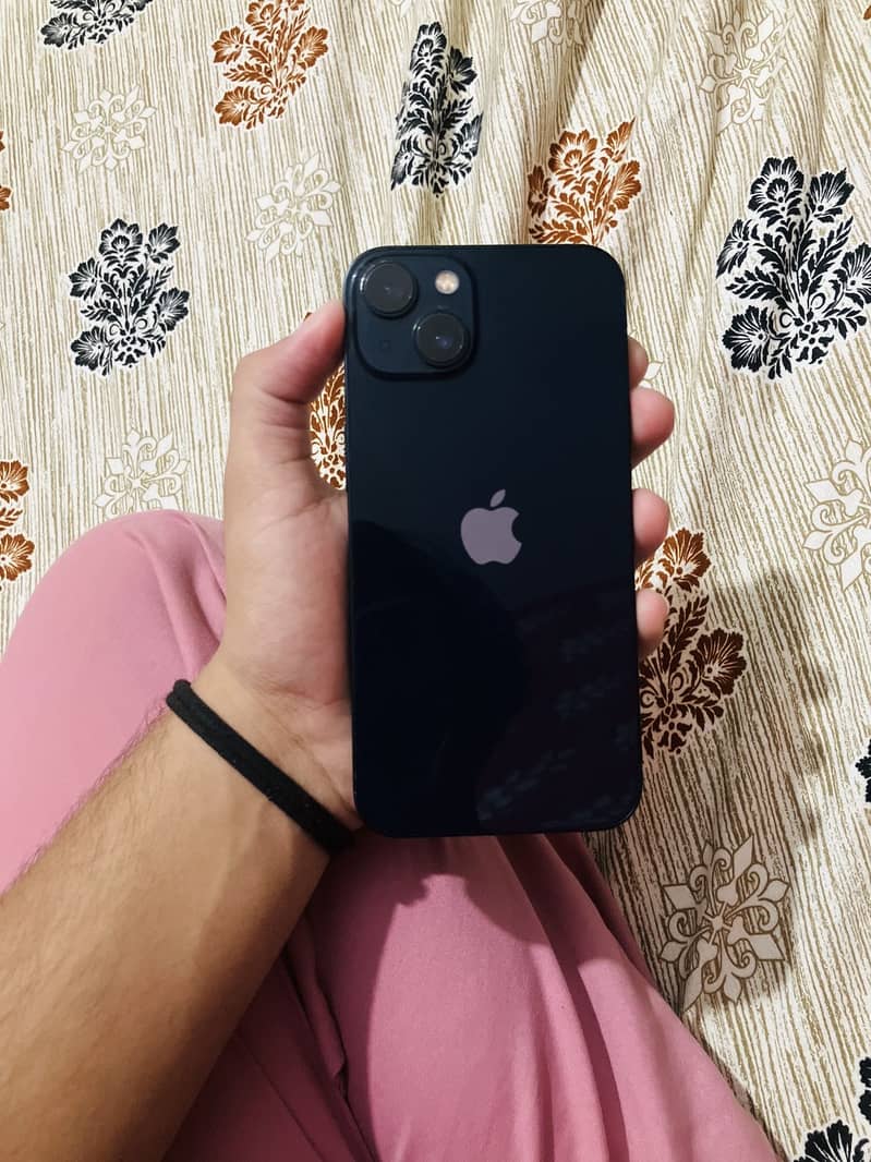 Apple iPhone 13 3